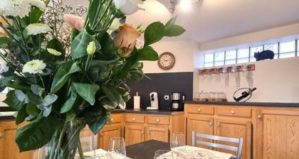 Spacious lodge with spa and sauna in Montbrison