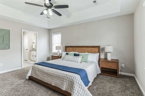 3 bedrooms, iron/ironing board, travel crib, WiFi