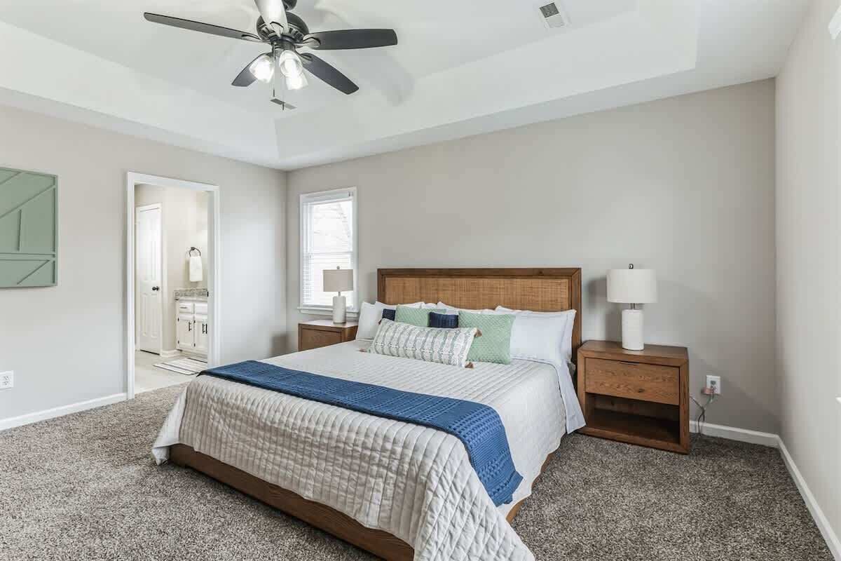 3 bedrooms, iron/ironing board, travel crib, WiFi