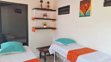 Soins corporels, enveloppements corporels, gommages corporels