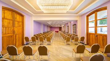 Phòng đại tiệc