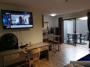 Deluxe Studio | Living area - 50 Galena Affordable Luxury (Roodepoort)