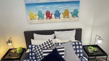 2 bedrooms, iron/ironing board, WiFi, bed sheets