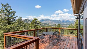 House, 3 Bedrooms | Balcony - Aspen Spirit Vacation Home At Windcliff 3 Bedroom Home by RedAwning (Estes Park)