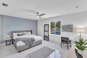 5 bedrooms, desk, iron/ironing board, free WiFi