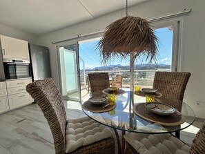 Dining - Fantastic villa with pool for up to 12 people (VC)