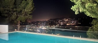 Traumhafte Villa mit Pool für bis zu 12 Personen