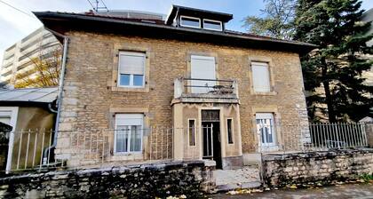 "Le Bisontin", Studio Cosy au Calme, Proche de la Gare