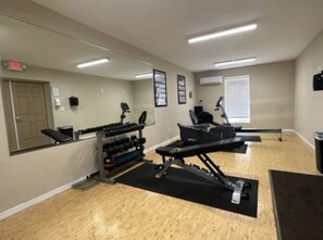 Fitness facility - Lake Cottage (Bushnell)