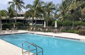 Pool - Bocilla Island Club Unit H-42 (Bokeelia)