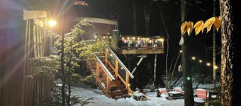 A yurt in the trees. Close to Portland but close to nature. Treeyurt Maine