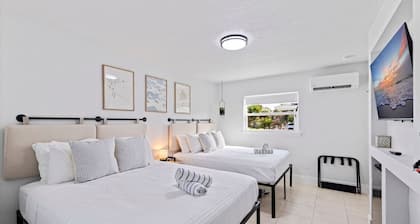 Las Olas of Treasure Island #3