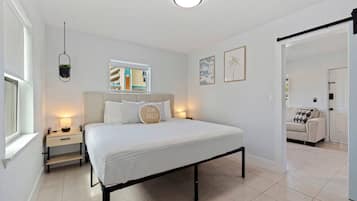 1 bedroom, desk, iron/ironing board, WiFi