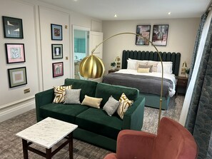 Junior Suite | Egyptian cotton sheets, premium bedding, minibar, desk - TheHillbrookSherborne (Sherborne)