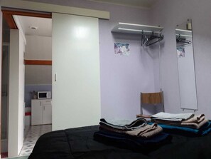 1 bedroom, iron/ironing board, WiFi, bed sheets - A 5min: Gorges & Voie Verte! LE Crosery Clim Wifi Parking Rando Ski Terrasse BBQ (Remiremont)