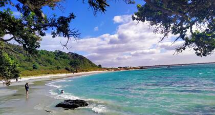 Seascape Peninsula Bach