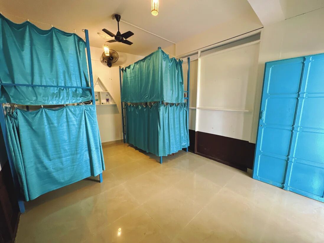 Non AC 4-Bed Shared Dormitory, Mixed Dorm | Soundproofing, free WiFi