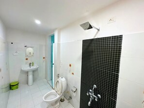 Bathroom - Soul Hostel (Varkala)