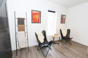 Interior - Newly-remodeled cozy condo, downtown Manhattan, MT! (Manhattan)