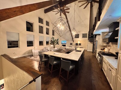 Amazing Riverfront Home 