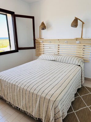 4 Schlafzimmer, Bügeleisen/Bügelbrett, kostenloses WLAN, Bettwäsche