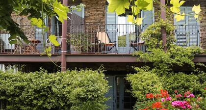 casa rural de encanto con piscina en la Sierra de Guadalajara