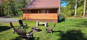 Property grounds - Cozy cabin located in Brasher Falls, NY. Pet friendly! (Brasher Falls)