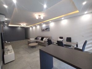 Interior - San Pawl Lodge (St. Paul's Bay)