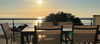 Villa Moderne Avec Piscine, vue Mer, a 5mn de Bastia. Votre Oasis Corse!