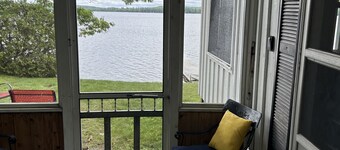 Seasonal - Waterfront Cottage - Beautiful panoramic view 