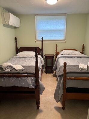 2 bedrooms, free WiFi, bed sheets