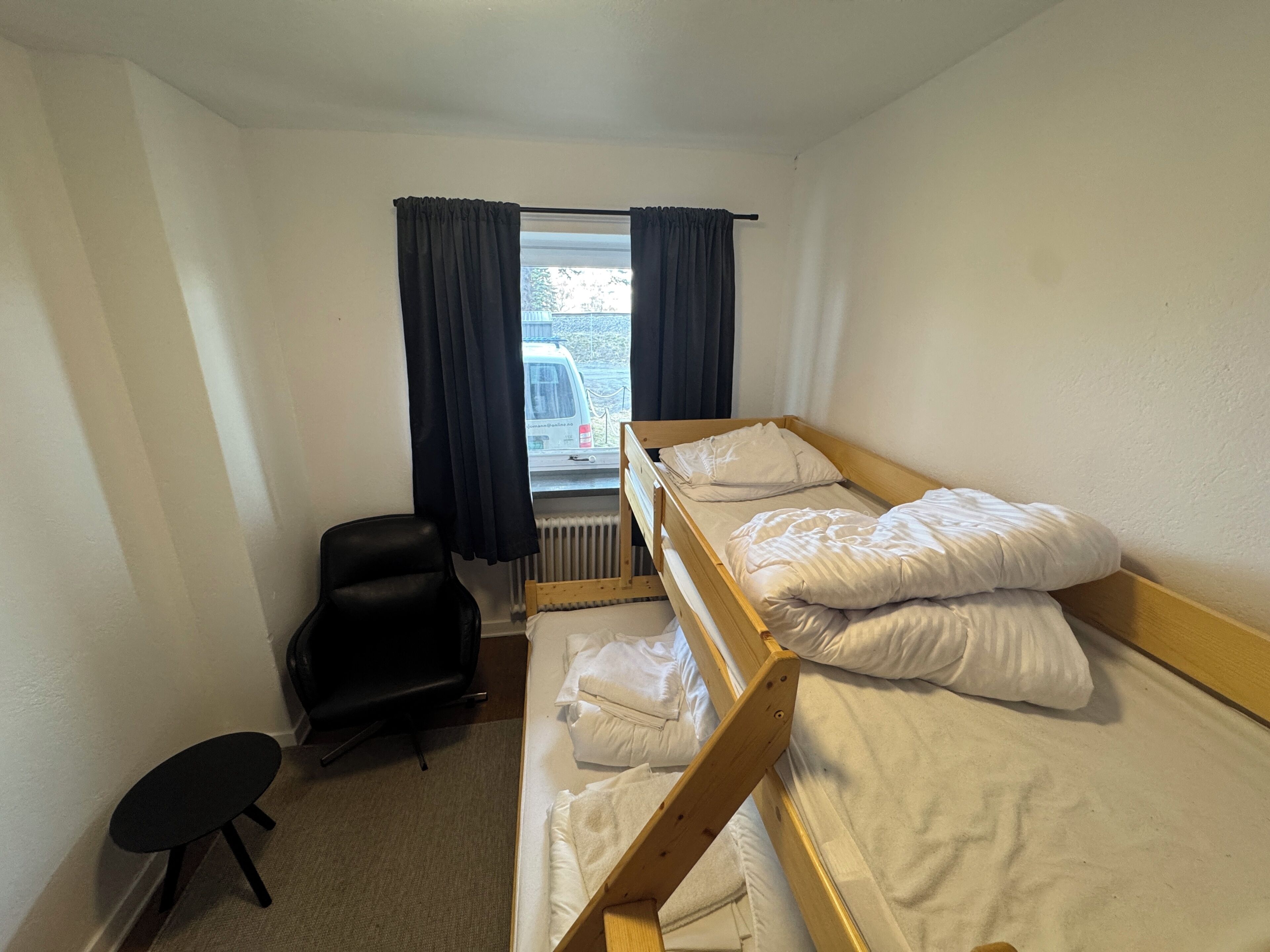 Basic Triple Room | Individually furnished, soundproofing, free WiFi, bed sheets