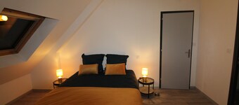 STUDIO EAST private kitchen and bathroom wc 