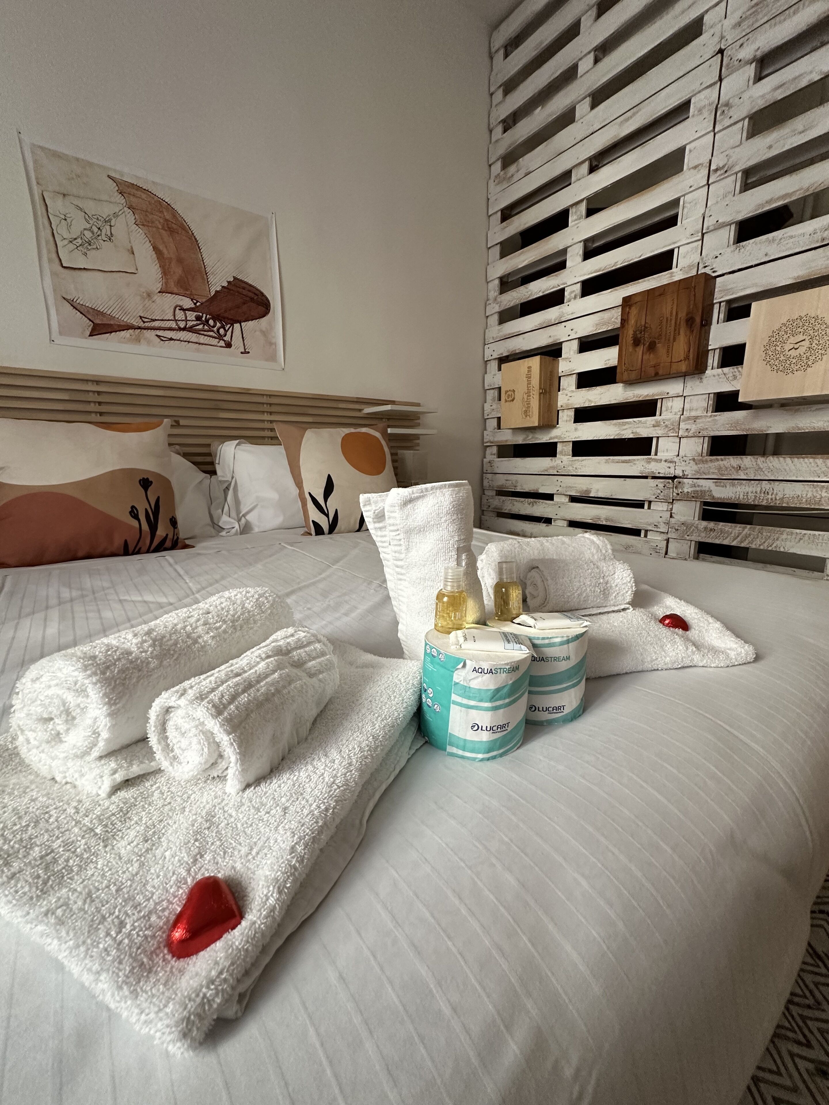 3 Schlafzimmer, Schreibtisch, Bügeleisen/Bügelbrett, kostenloses WLAN