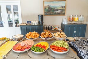 Petit déjeuner buffet compris tous les jours