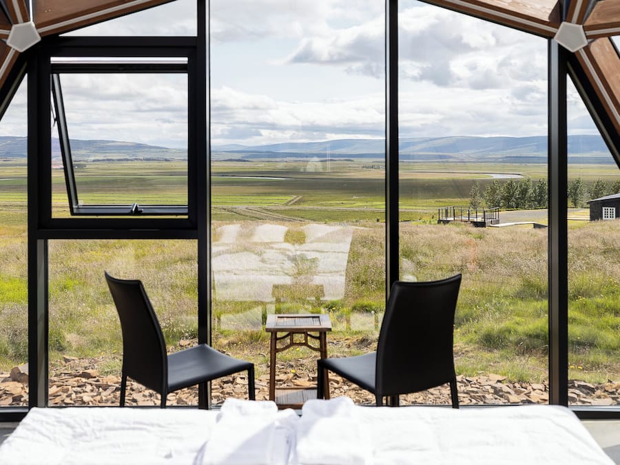 One-Bedroom Cottage | Desk, laptop workspace, soundproofing, free WiFi