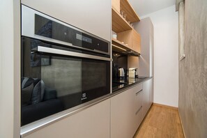 شقة - غرفة نوم واحدة - منظر للحديقة | المنشأة من الداخل