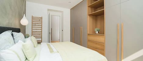 Apartamento, 1 habitación, vistas al jardín | 1 dormitorio y sistema de insonorización