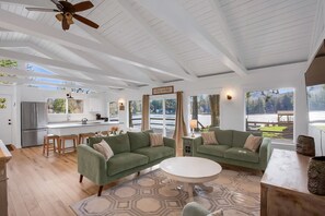 Smart TV, fireplace, video games, ping pong