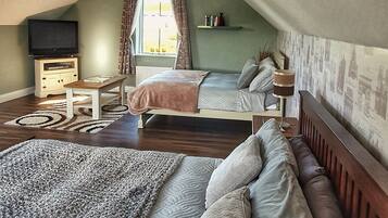 1 bedroom, iron/ironing board, travel crib, free WiFi