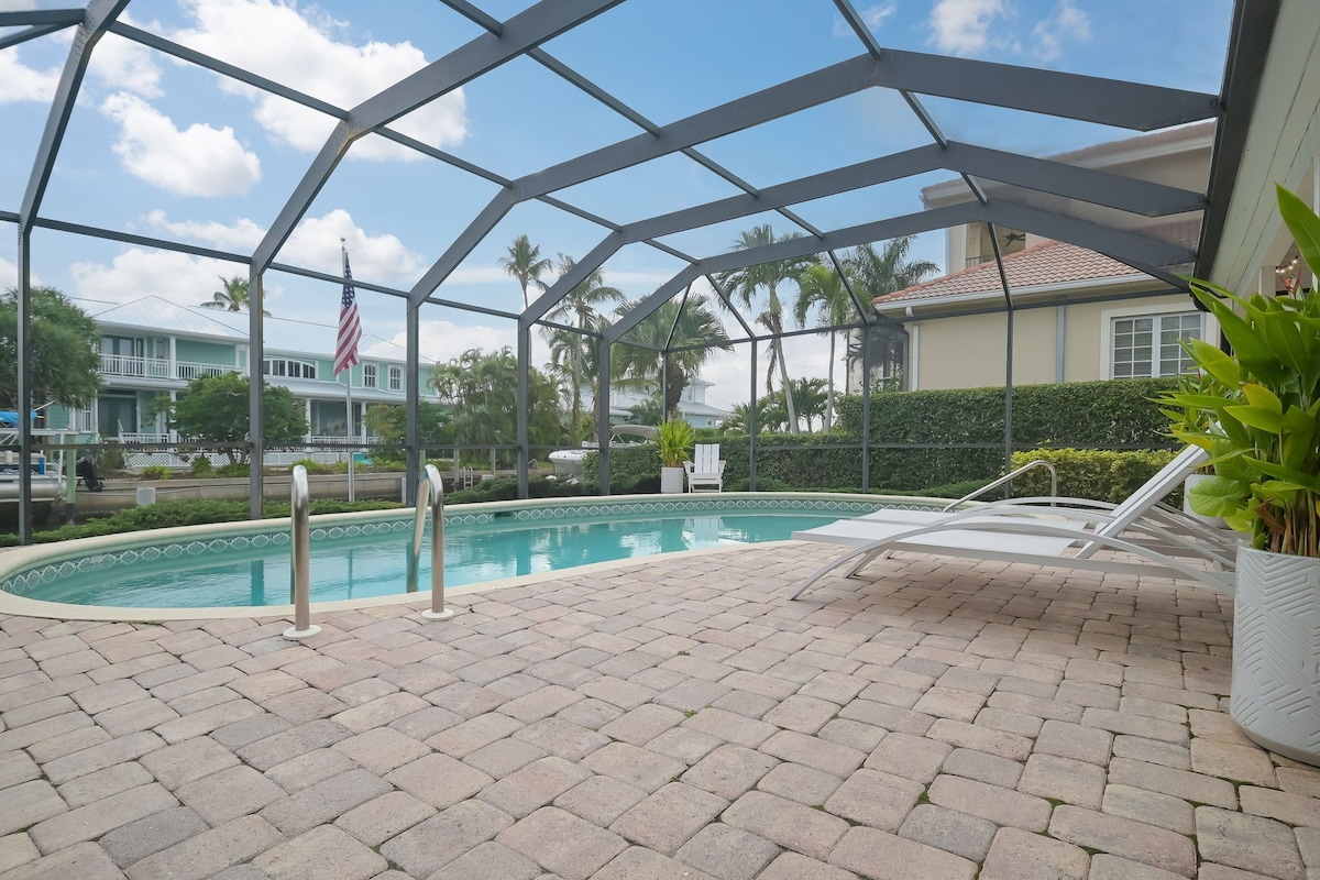 Photo 21 of Prime Location Close to Downtown Waterfront/ Boatslip 3 Bedroom 3 Bath Pool Home