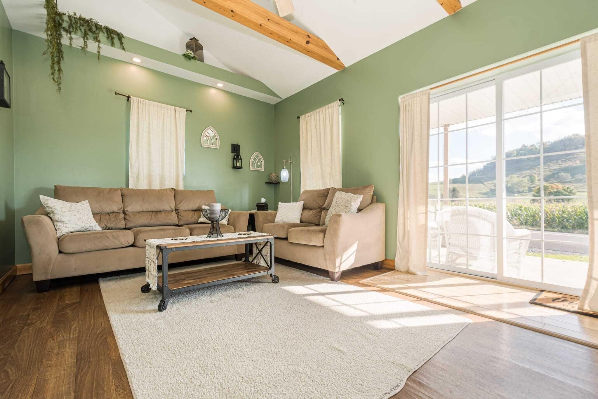 智能电视、壁炉