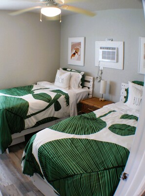 2 Schlafzimmer, Bügeleisen/Bügelbrett, kostenloses WLAN, Bettwäsche