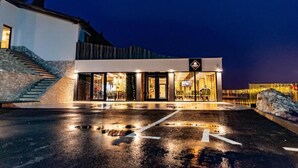 Front of property - HOTEL FOREST (East Sarajevo)