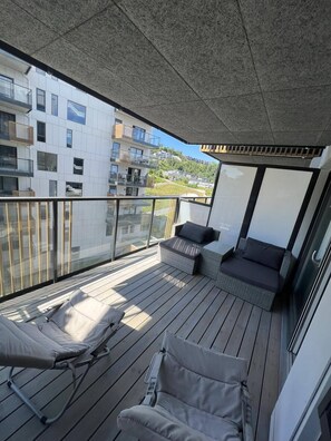 المنطقة المحيطة بالمنشأة