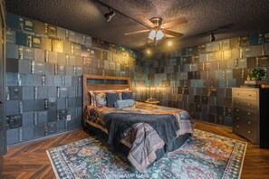 2 habitaciones, tabla de planchar con plancha, wifi y ropa de cama 