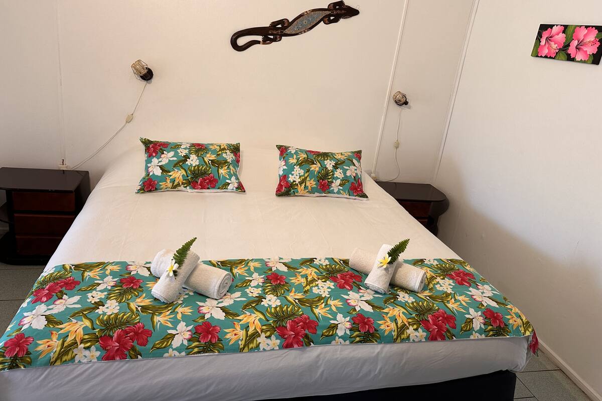 Superior Double Room | Bed sheets