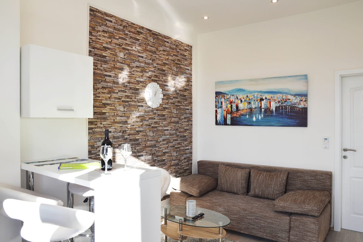 Standard Apartment | Living area