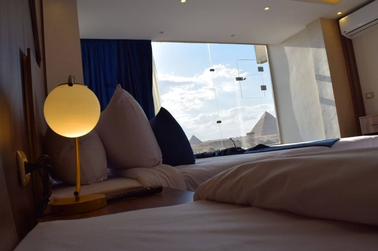 Panoramic House | Egyptian cotton sheets, premium bedding, pillowtop beds, free minibar