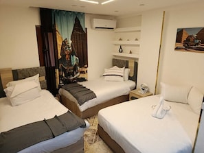 Egyptian cotton sheets, premium bedding, pillowtop beds, free minibar